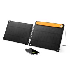 Solar charger BioLite SOLAR PANEL 10+ with a 3200 mAh battery
